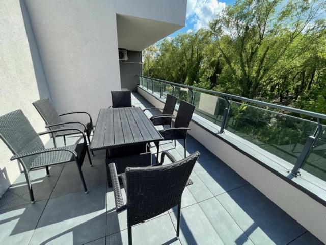 Lakeside Family & Studio Apartments Keszthely Exterior foto